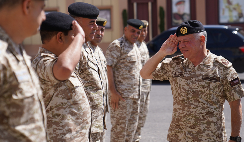 His Majesty King Abdullah, the Supreme Commander of the Jordan Armed Forces-Arab Army, visits the General Command of the JAF on Tuesday (Photo courtesy of Royal Court) 